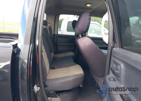 2012 Ram 1500 St z USA, uszkodzony, nr VIN 1C6RD7FP6CS179833